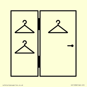 I065 Large Changing room